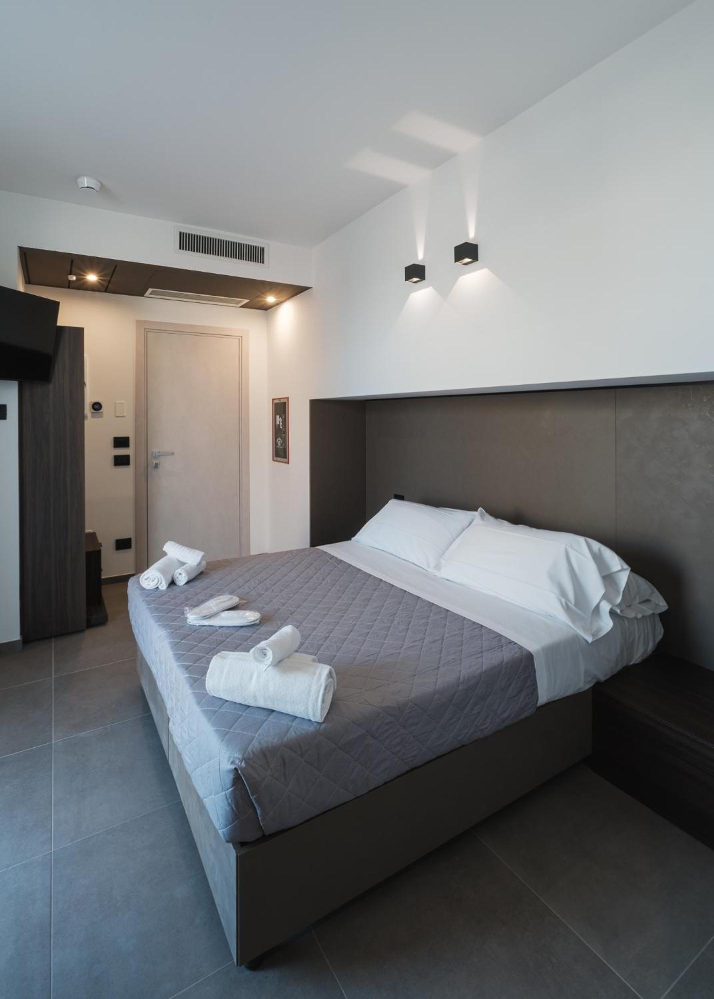 Residence Goldoni6 Suite Apartment Ρίμινι Εξωτερικό φωτογραφία