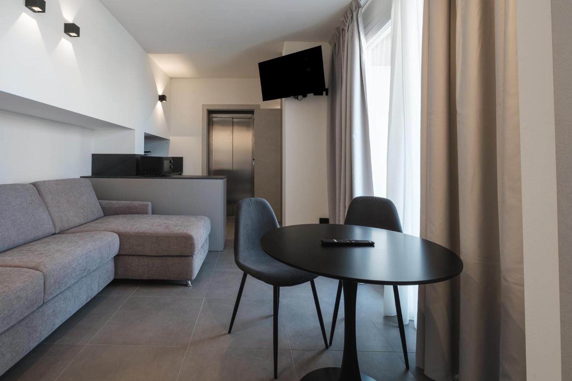 Residence Goldoni6 Suite Apartment Ρίμινι Εξωτερικό φωτογραφία