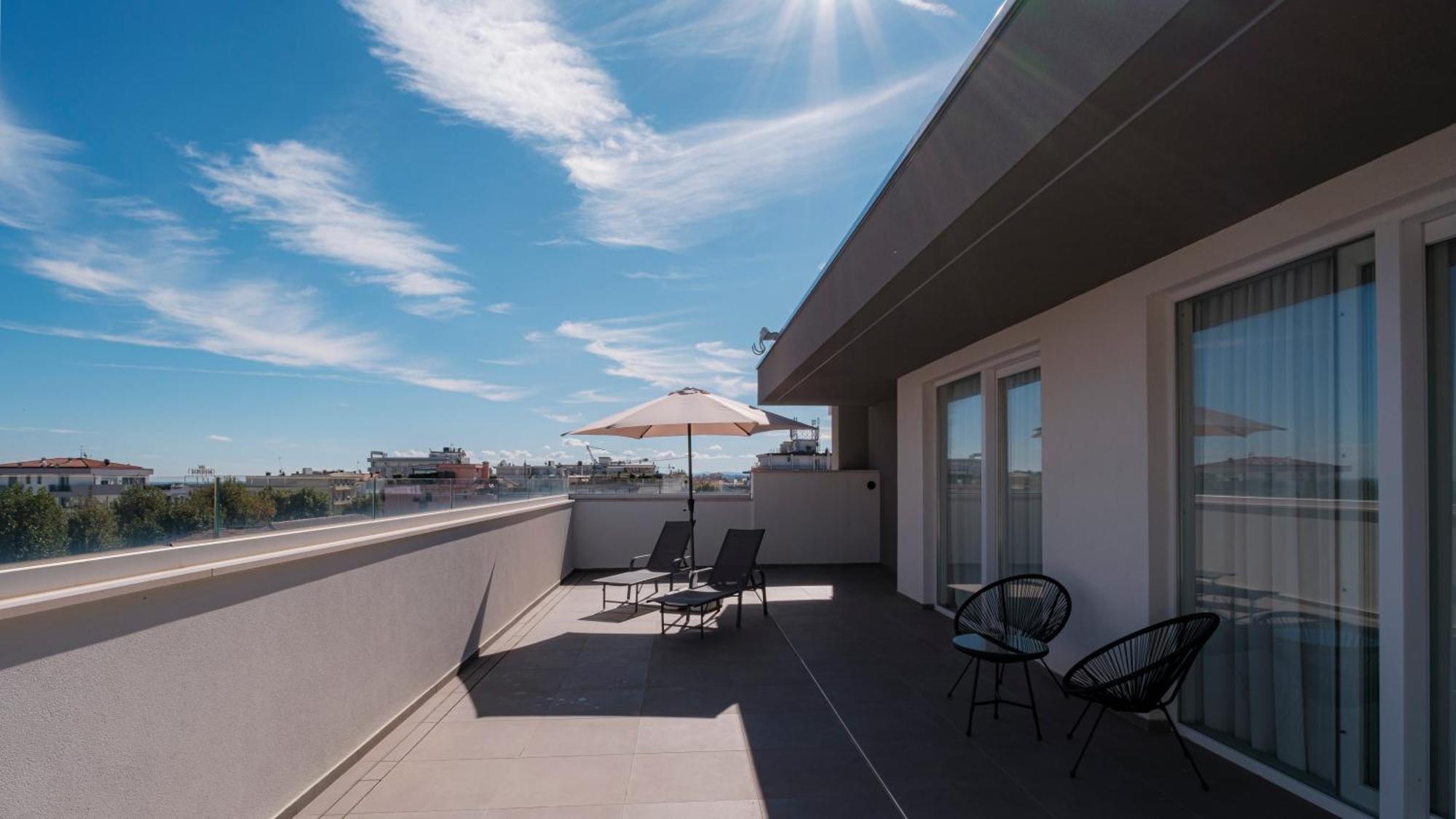 Residence Goldoni6 Suite Apartment Ρίμινι Εξωτερικό φωτογραφία